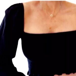 Wilfred crop smocked ballon sleeve black top M
